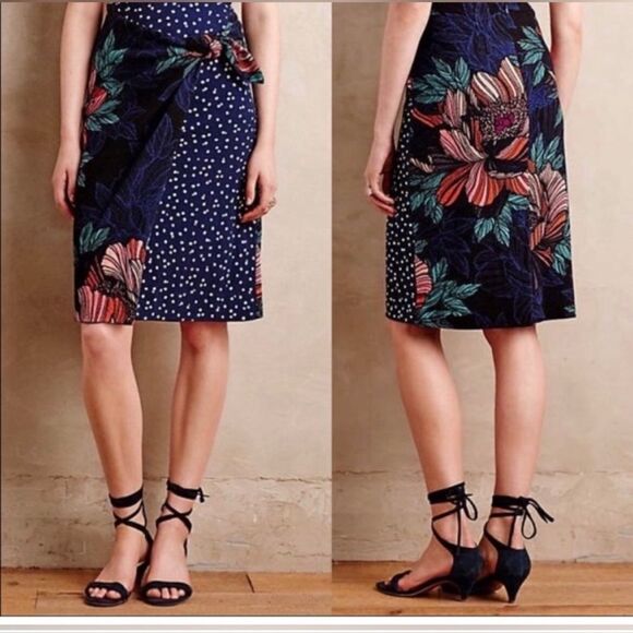 MAEVE Anthropologie Faux Wrap Pencil Skirt Navy Floral 6 - Picture 1 of 4